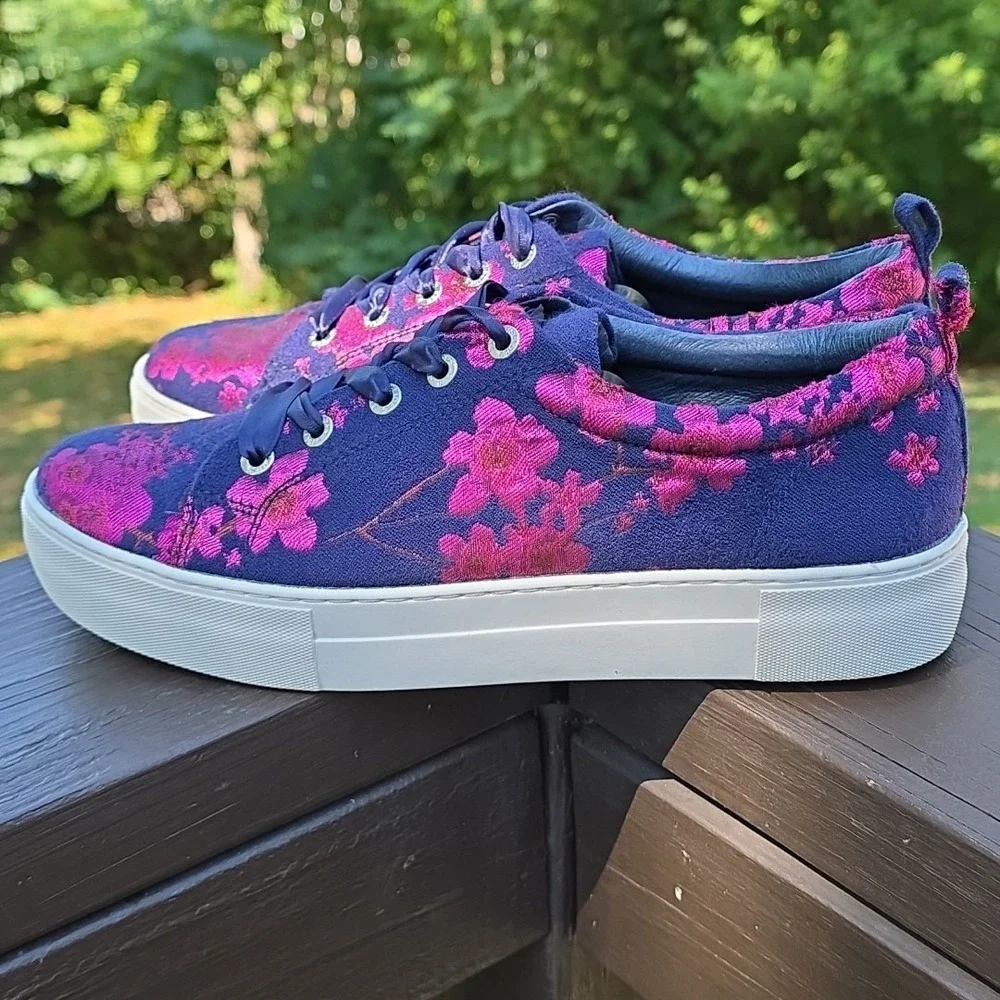 J/Slides Assure Platform Sneaker- Size 9 Floral Skate Y2K 90's‎ Style